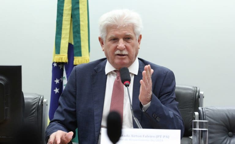 Deputado comemora revogação de decreto de concessão de hidrovias na Amazônia; ouça a entrevista